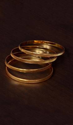 Two Pairs of Gold Plated Glossy Bangles for Women 3