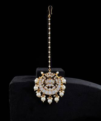 White gold finish mother of pearls maangtika 2