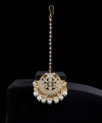 White gold finish mother of pearls maangtika 2