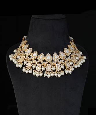 White gold finish kundan necklace set 2