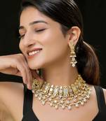 White gold finish necklace set