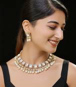 White faux polki necklace set