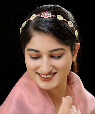 Red gold finsh kundan sheeshphool 1