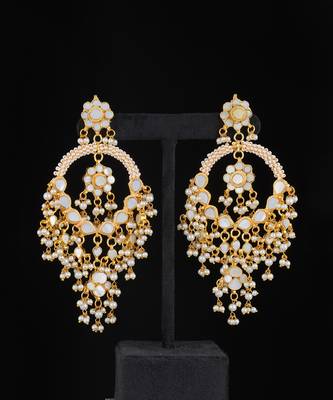 White gold finish kundan mother of pearls chaandbali 2