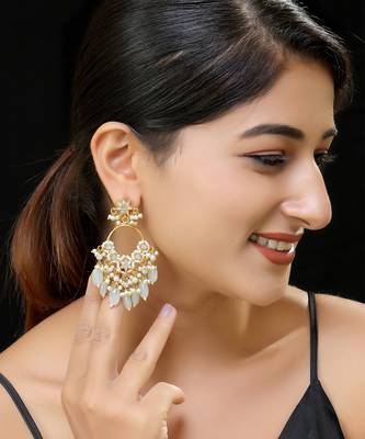 White gold finish kundan mother of pearls chaandbali 1