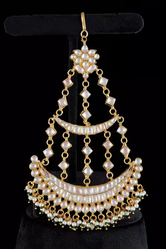 Gold finish kundan side passa
