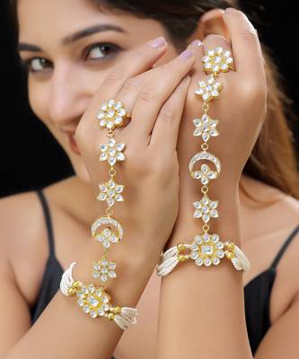 White gold finish kundan hathphool 1