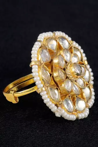 White gold finish kundan ring