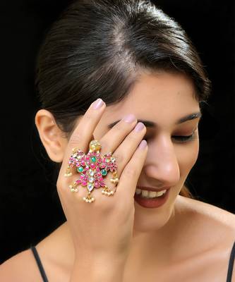 Red gold finish kundan ring 1