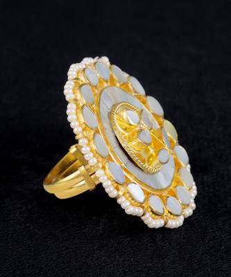 White gold finish kundan mother of pearls ring 3