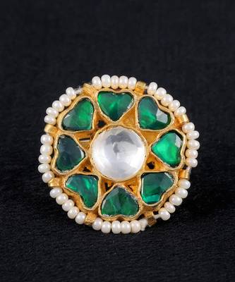 Green gold finish kundan ring 2