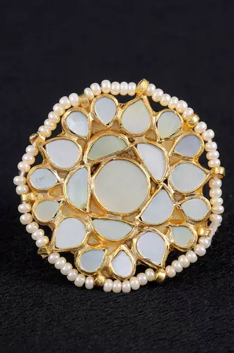 White gold finish kundan mother of pearls ring