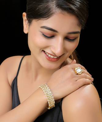 White gold finish kundan bangles 1