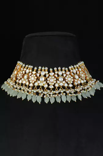 Light green gold finish kundan necklace set