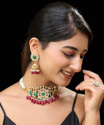 Green gold finish kundan necklace set 1