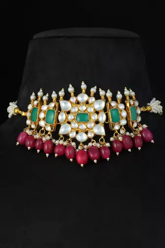 Green gold finish kundan necklace set