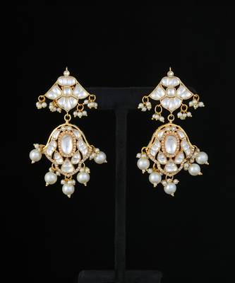 White gold finish kundan necklace set 3