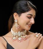 White & pink gold finish kundan necklace set