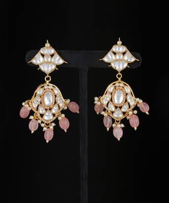 White & pink gold finish kundan necklace set 3