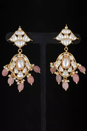 White & pink gold finish kundan necklace set