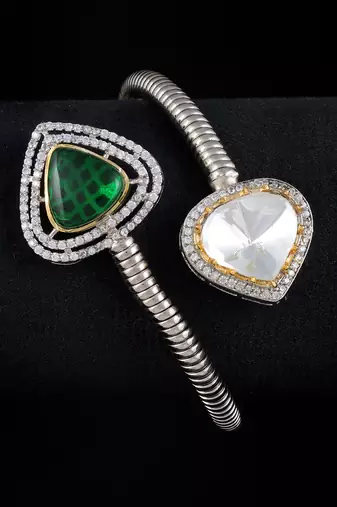 Green white finish kundan bracelet