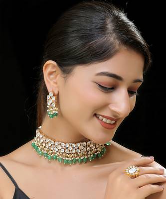 White & green gold finish kundan necklace set 1