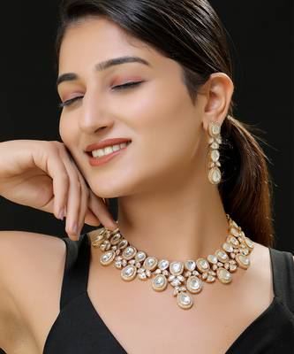 Gold faux polki necklace set 1
