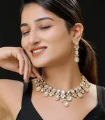 Gold faux polki necklace set