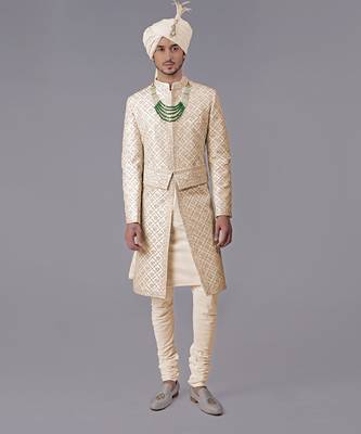 Nude gold geometric hand embroidered sherwani set 4