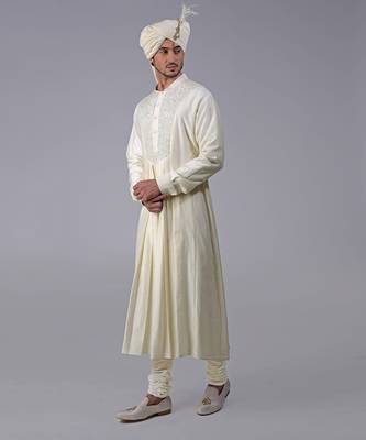 Ivory & gold chikankari embroidered peshwa kurta set 3