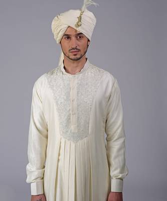 Ivory & gold chikankari embroidered peshwa kurta set 4
