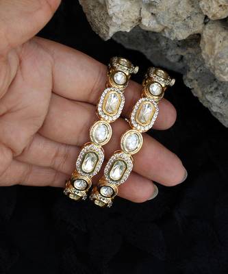 Golden kundan openable bangle 5