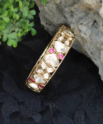 Golden openable bangle 2