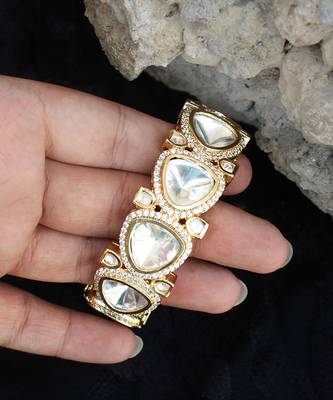 Golden glass kundan openable adjustable bangle 1