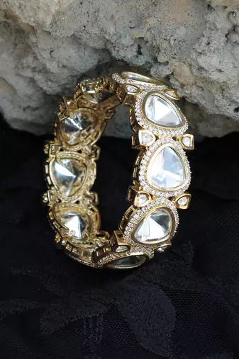 Golden glass kundan openable adjustable bangle