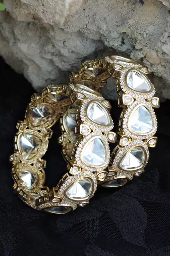 Golden glass kundan openable adjustable bangle