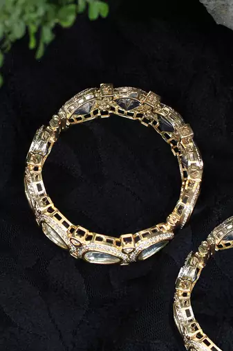 Golden glass kundan openable adjustable bangle
