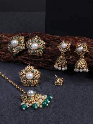 Gold-plated pearl jewellery set 3