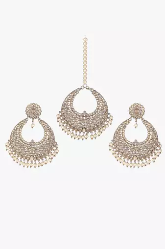 Gold-plated handcrafted yellow maang tikka with earrings