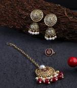 Pack of 3 gold-plated pearl-tessel earrings, maangtika & nosepin