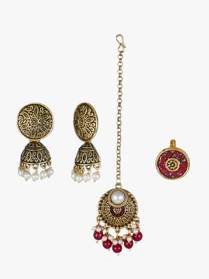 Pack of 3 gold-plated pearl-tessel earrings, maangtika & nosepin 3