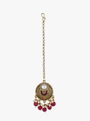 Pack of 3 gold-plated pearl-tessel earrings, maangtika & nosepin 4