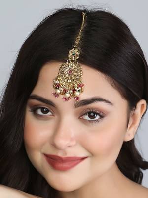 Women gold-plated stone-studded pearl temple maangtikka 4