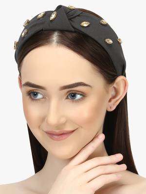 Women black and gold stone-studded embellished hairband 3