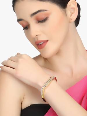 Women 24ct gold-plated pink stone studded square shapped bracelet 4