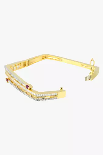 Women 24ct gold-plated pink stone studded square shapped bracelet