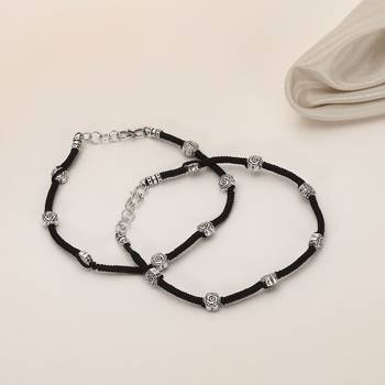 Set of 2 silver-plated black thread handcrafted  flower  anklets 3