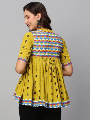 Women Olive Green & Black Pure Cotton Printed A-Line Top 2