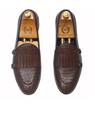 The woven monks 4