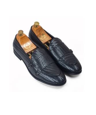 The woven monks 1